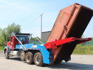Ace Lugger Hoist Truck Body Dump Position Ace Lugger Hoist Truck in Dumping Position
